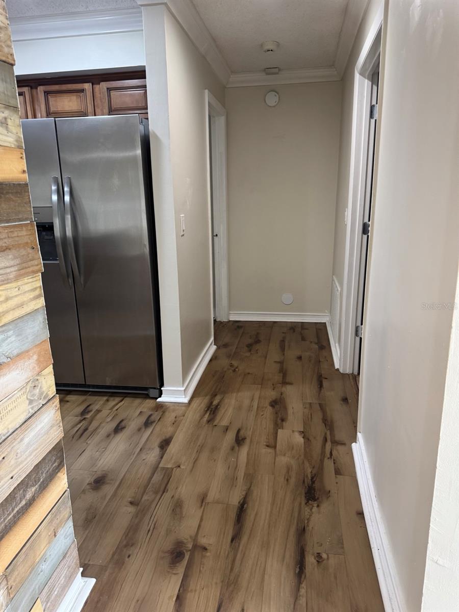 LAKE PADGETT ESTATES - Residential Lease