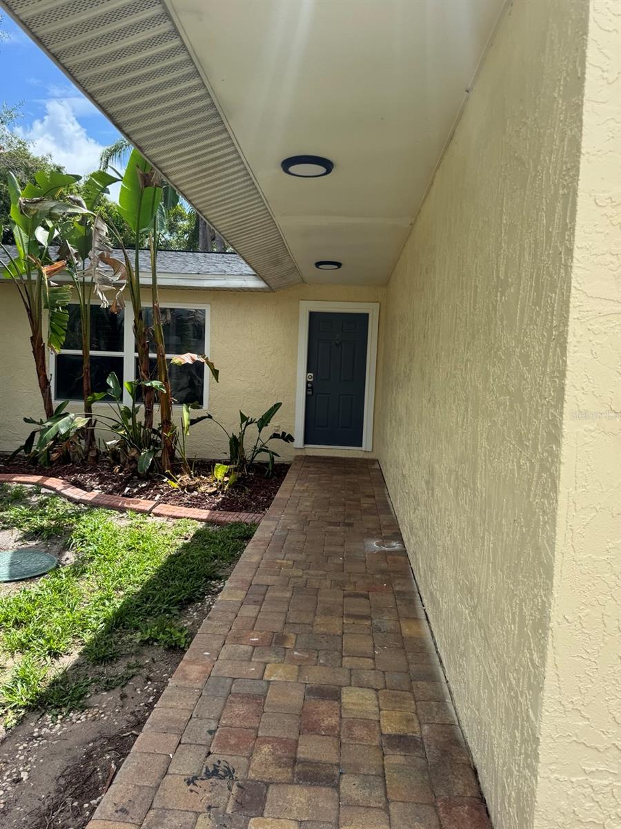 LAKE PADGETT ESTATES - Residential Lease