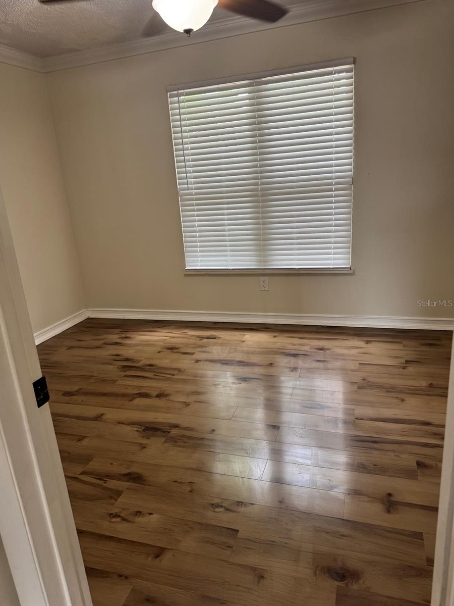 LAKE PADGETT ESTATES - Residential Lease