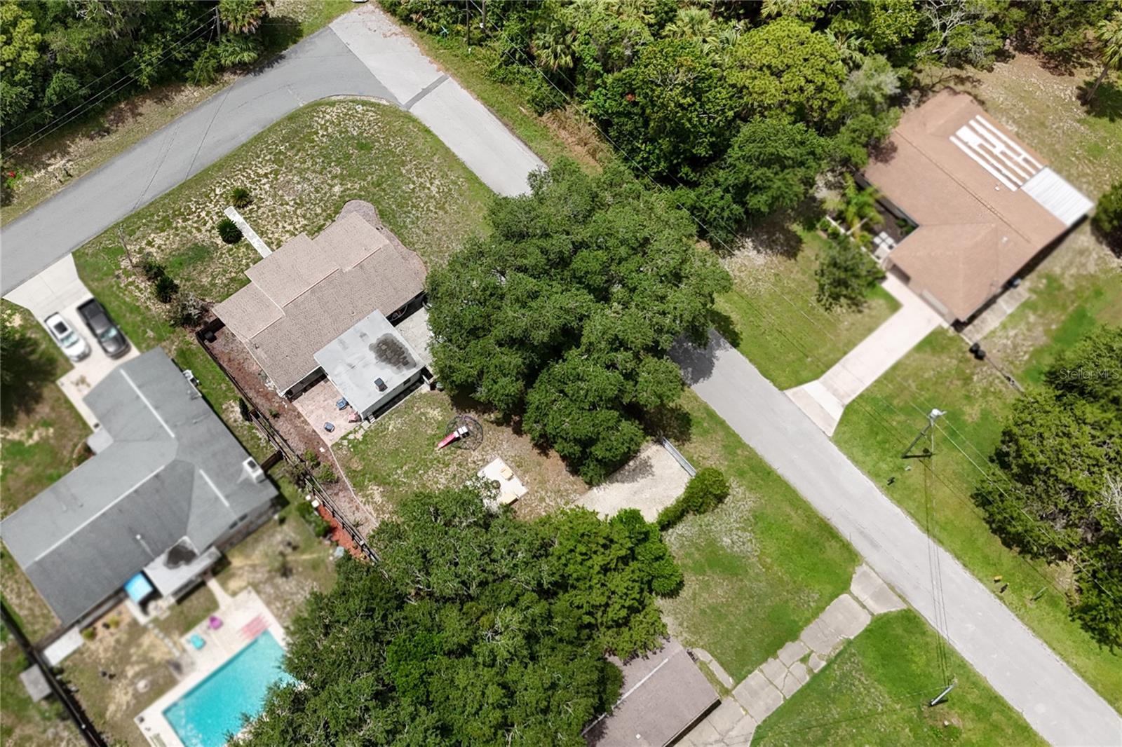 HOURGLASS LAKE REP - Residential