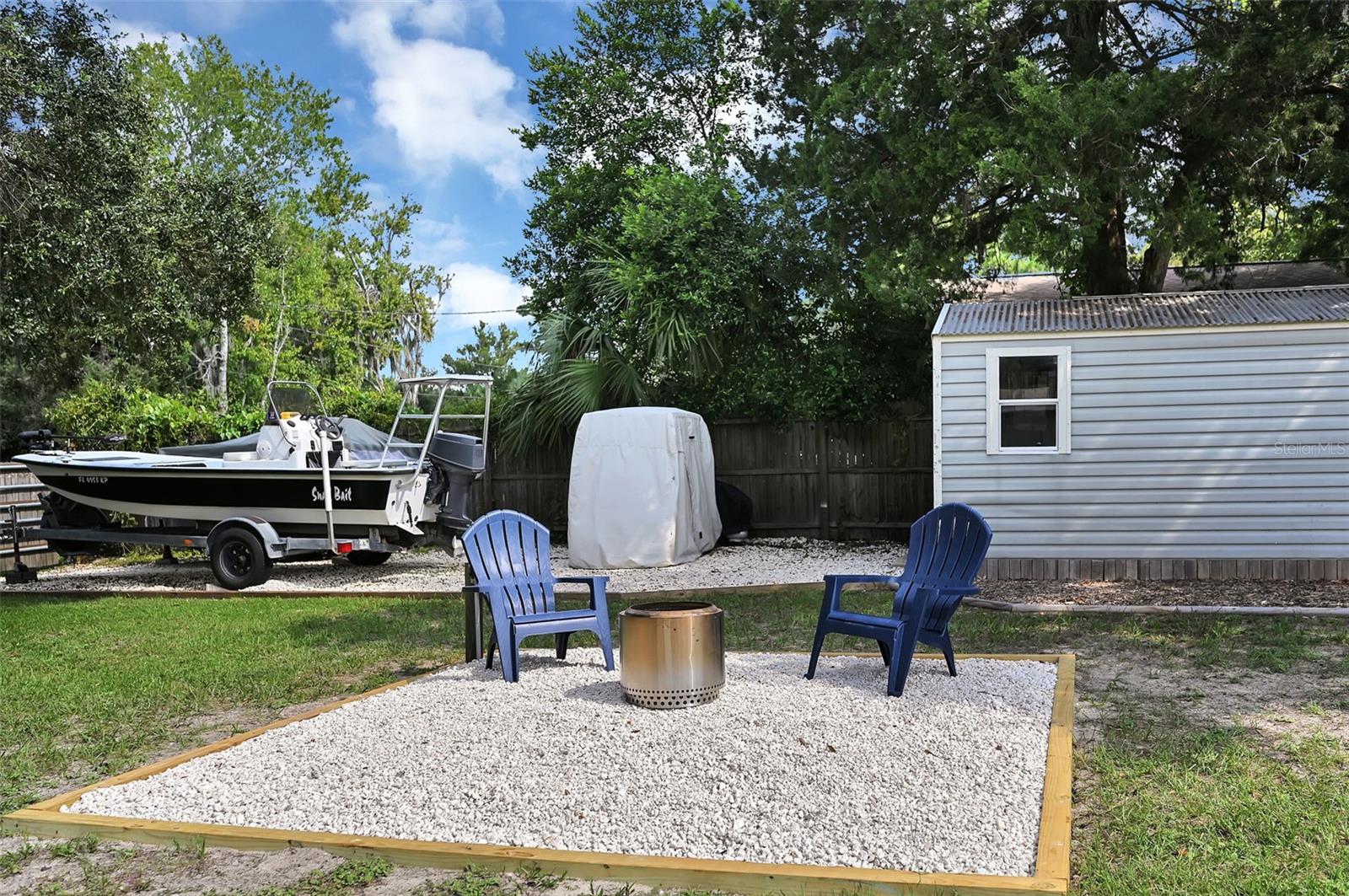 HOURGLASS LAKE REP - Residential
