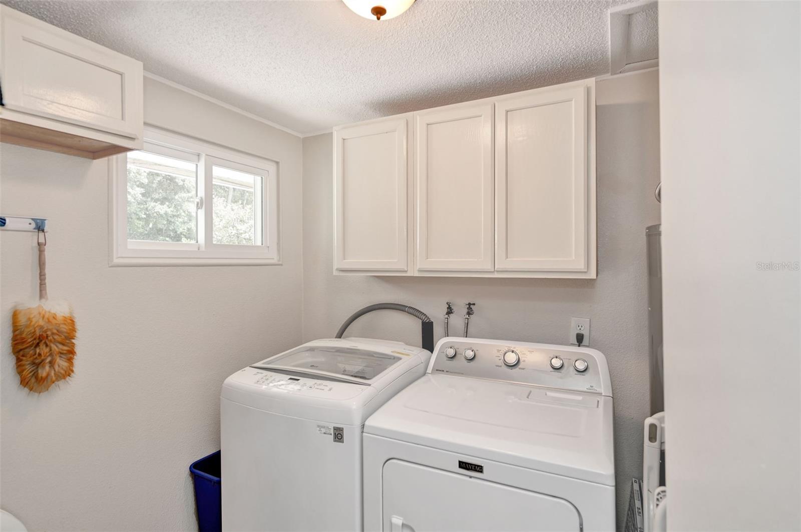 HOURGLASS LAKE REP - Residential