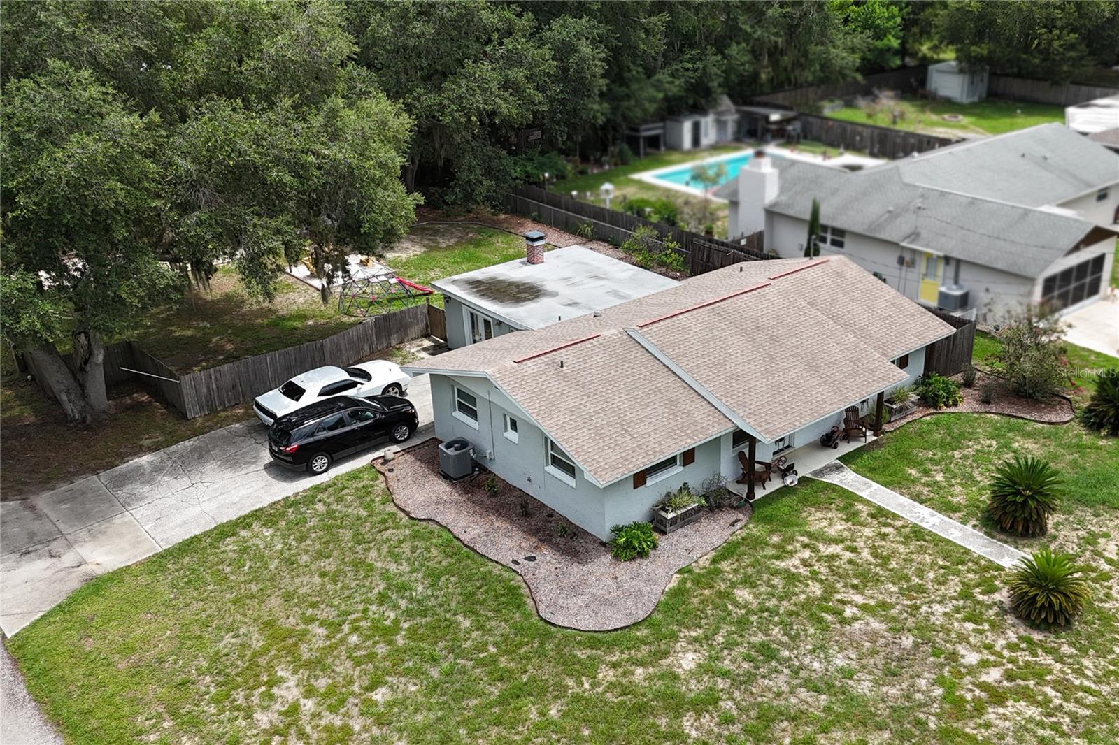 HOURGLASS LAKE REP - Residential