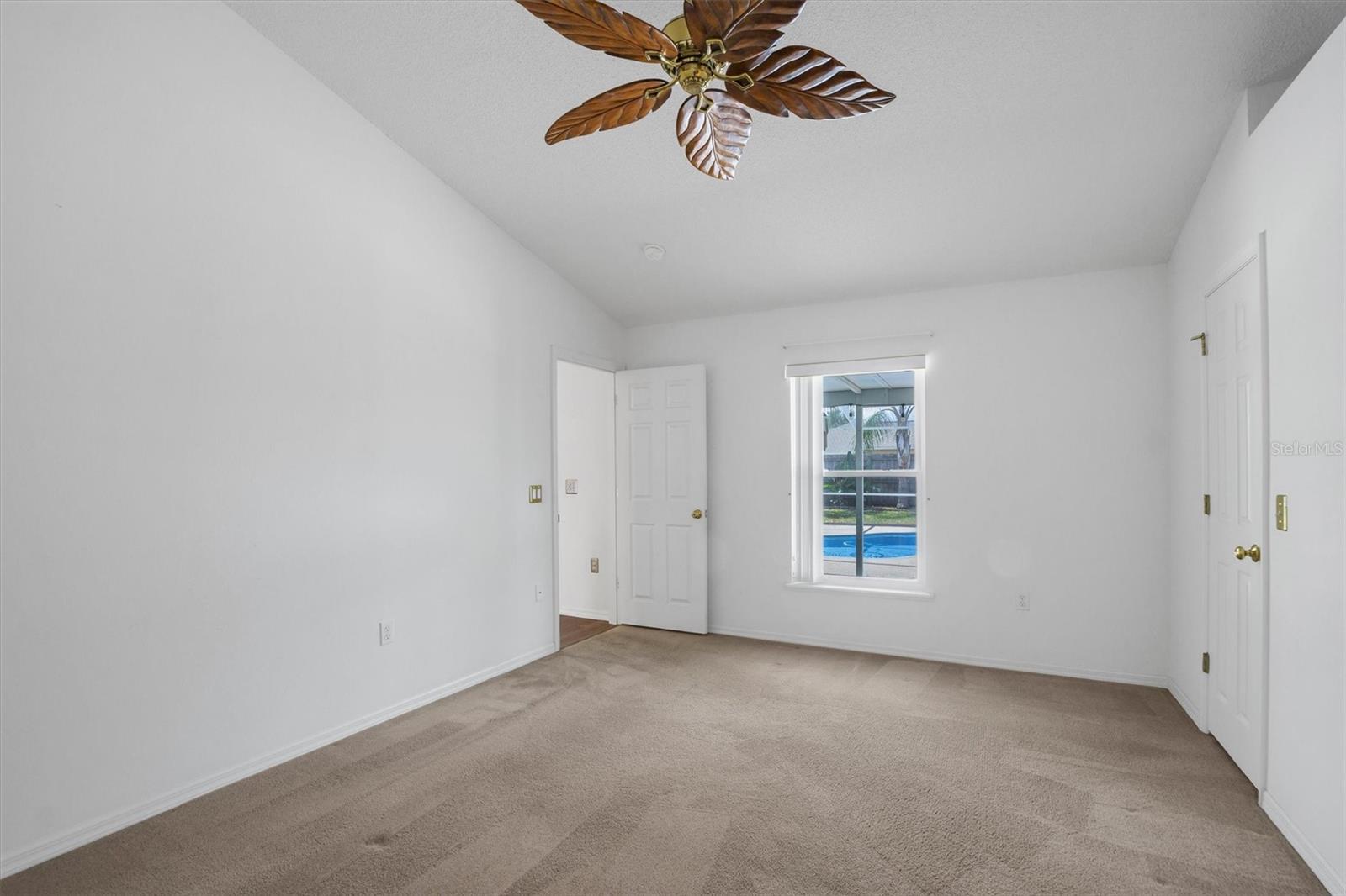 SUNSET COVE PH 01 - Residential