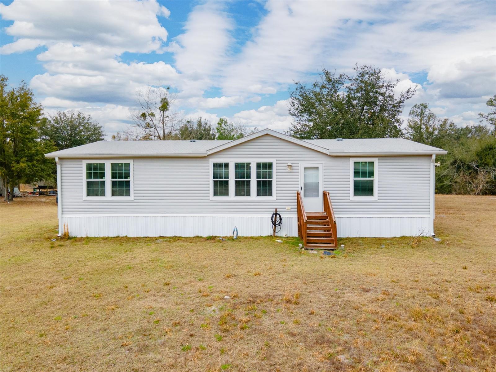 SAVANNAS WALK - Residential