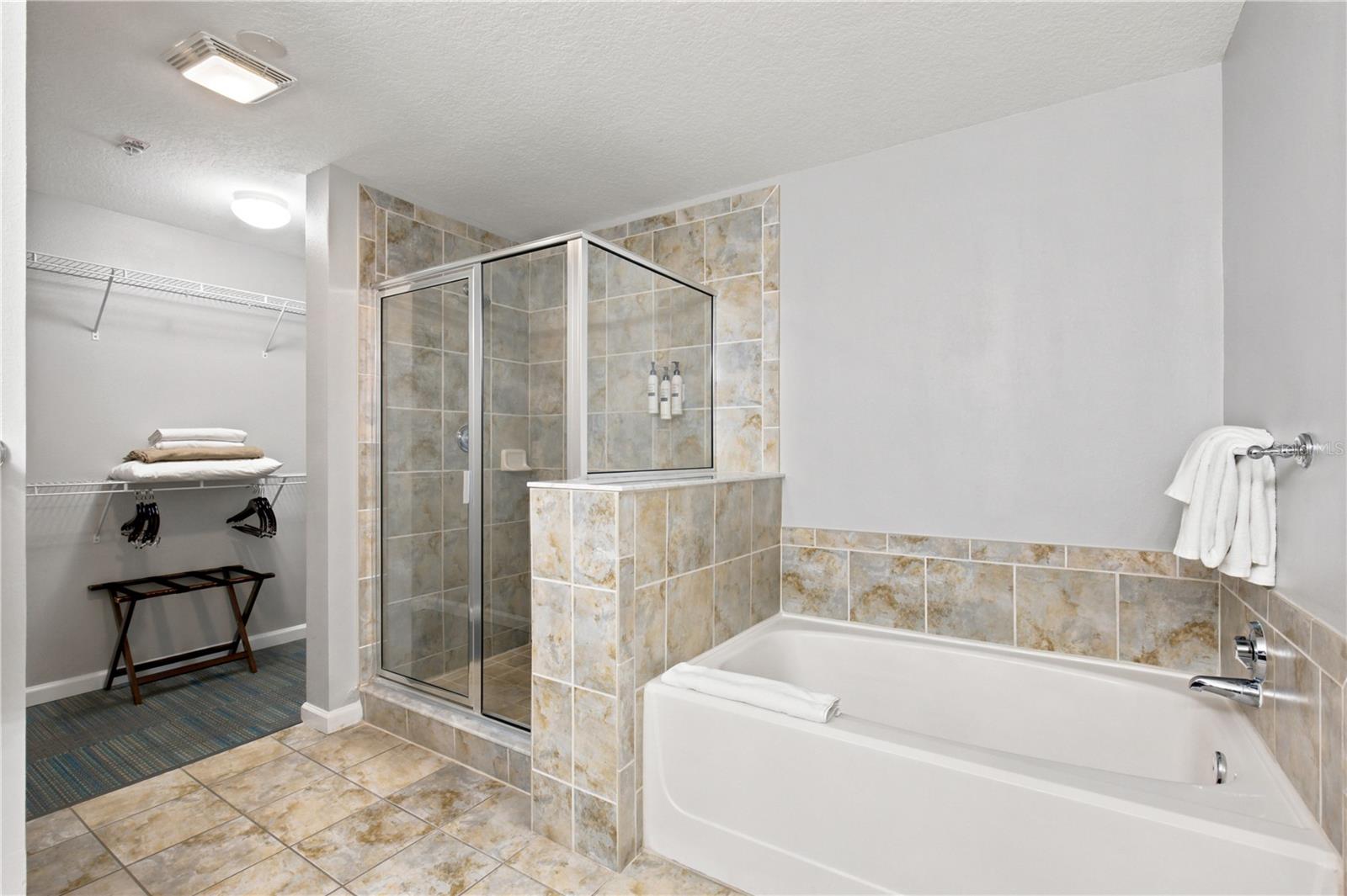 GROVE RESORT AND SPA HOTEL CONDOMINIUM - Residential