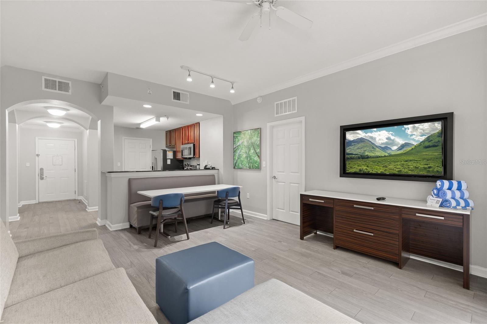GROVE RESORT AND SPA HOTEL CONDOMINIUM - Residential