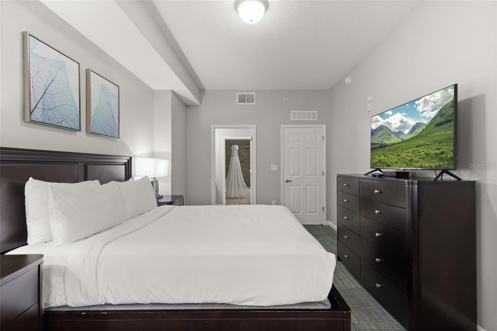 GROVE RESORT AND SPA HOTEL CONDOMINIUM - Residential