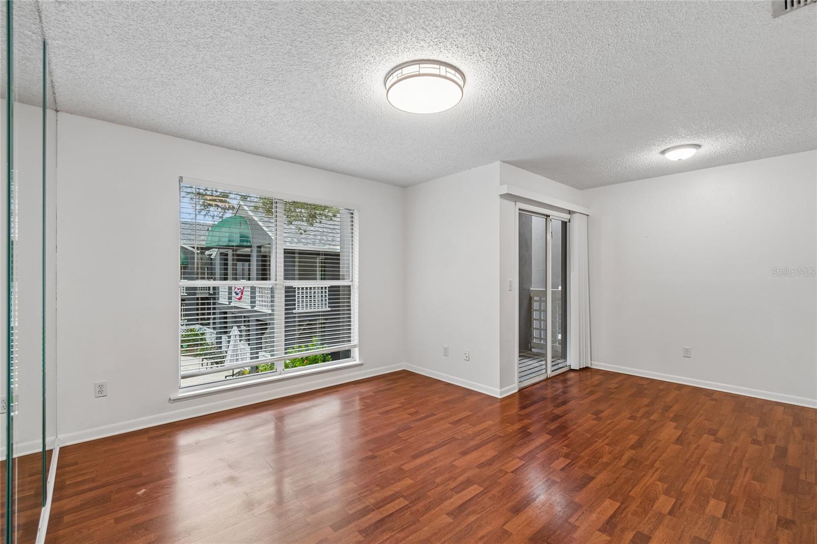 HAMILTON PLACE II A CONDOMINIU - Residential Lease