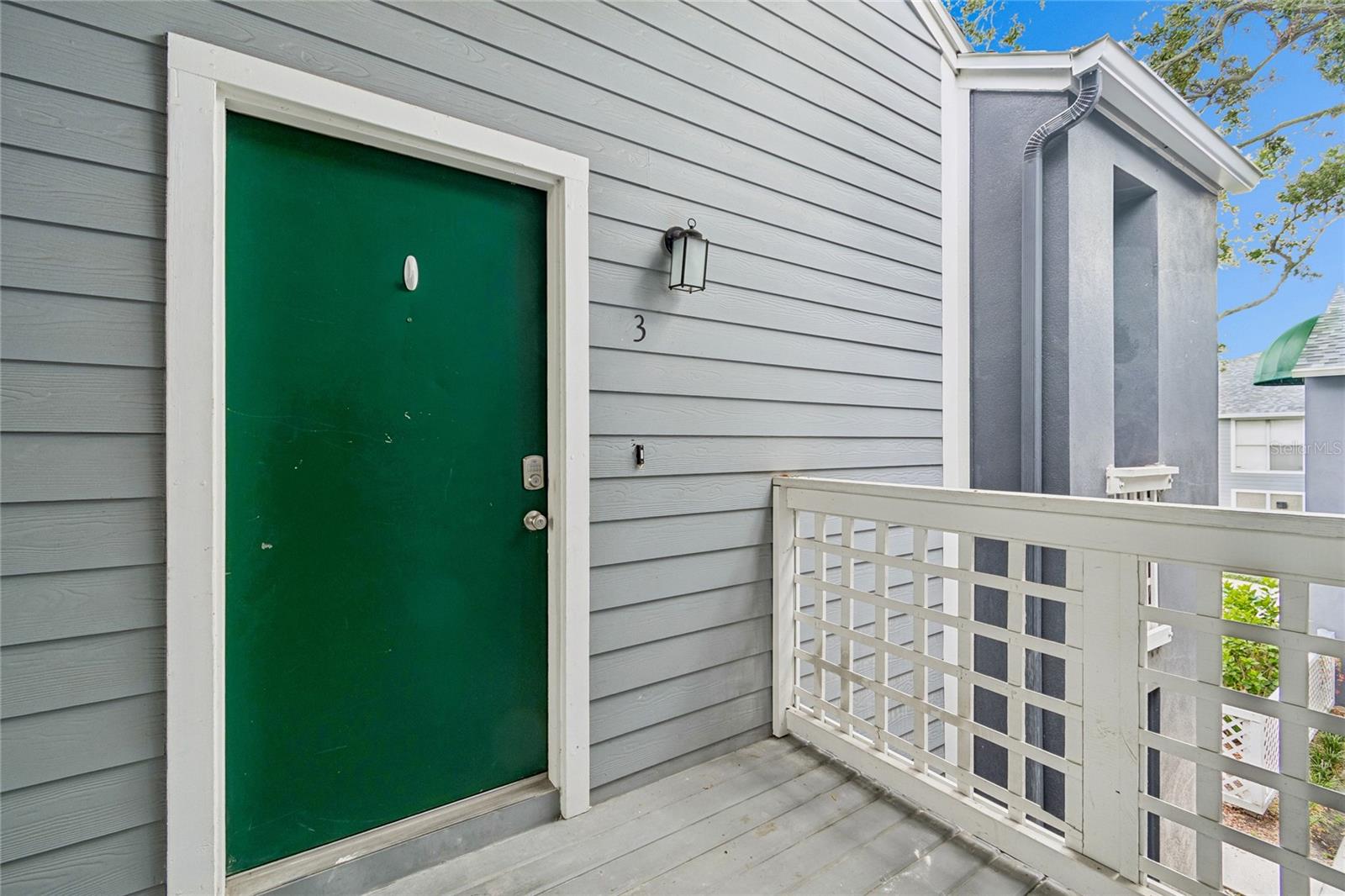 HAMILTON PLACE II A CONDOMINIU - Residential Lease