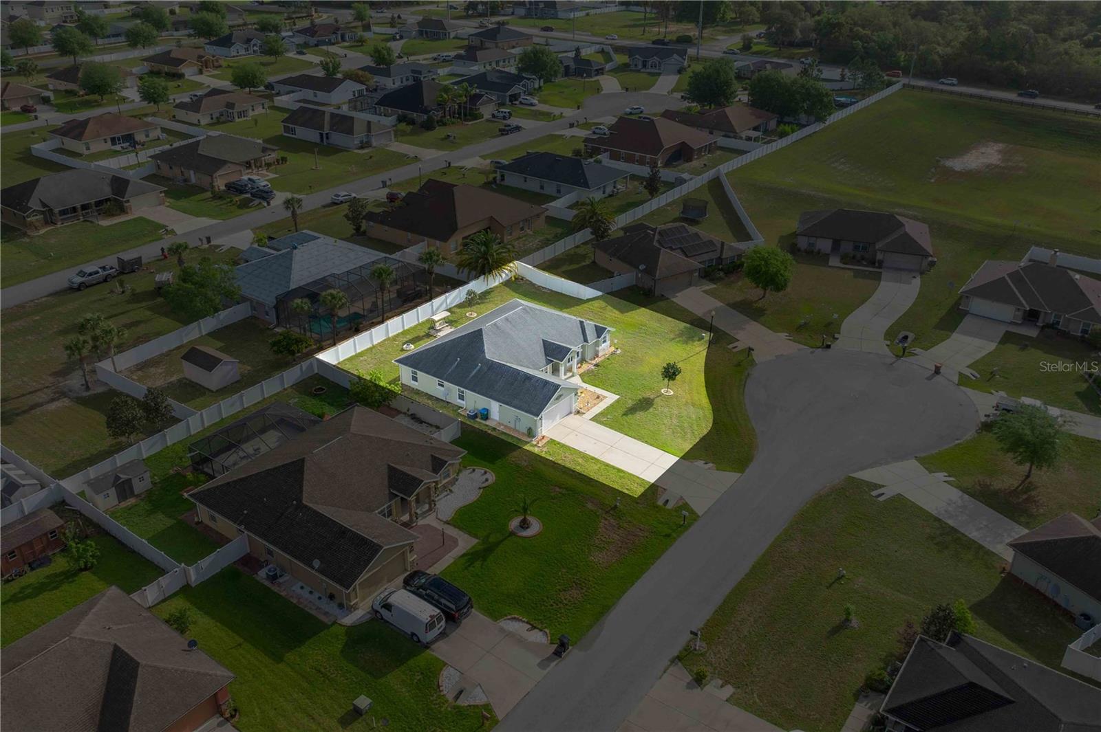 MEADOW GLENN UN 01 - Residential