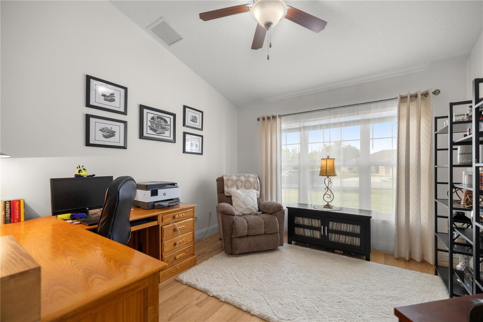 MEADOW GLENN UN 01 - Residential
