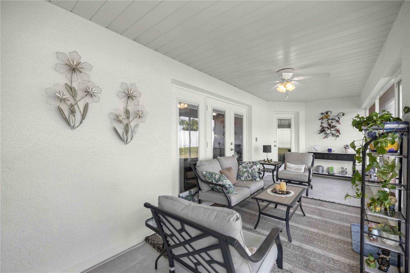 MEADOW GLENN UN 01 - Residential