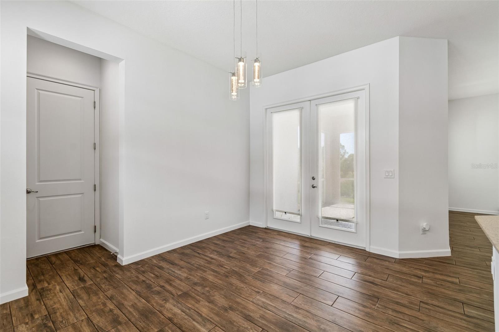 MIRABAY PARCELS 21 & 23 - Residential