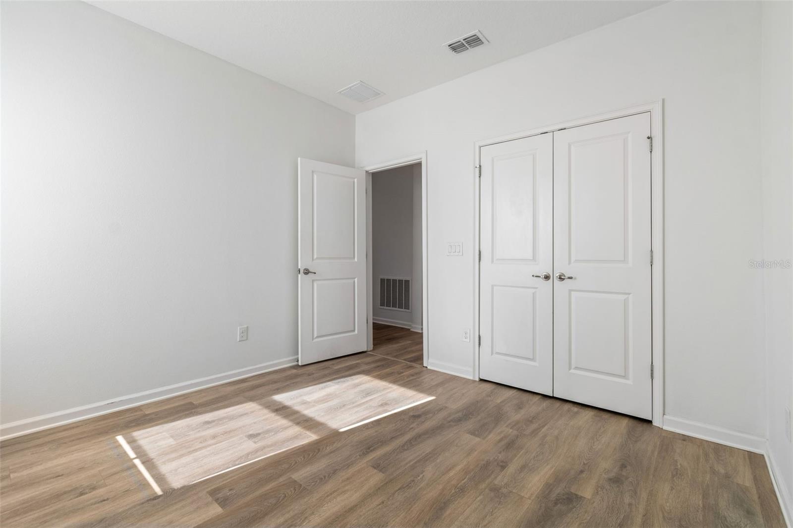 MIRABAY PARCELS 21 & 23 - Residential