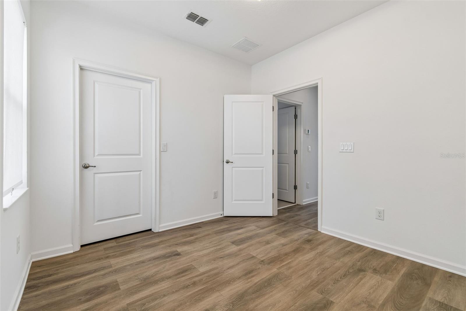 MIRABAY PARCELS 21 & 23 - Residential