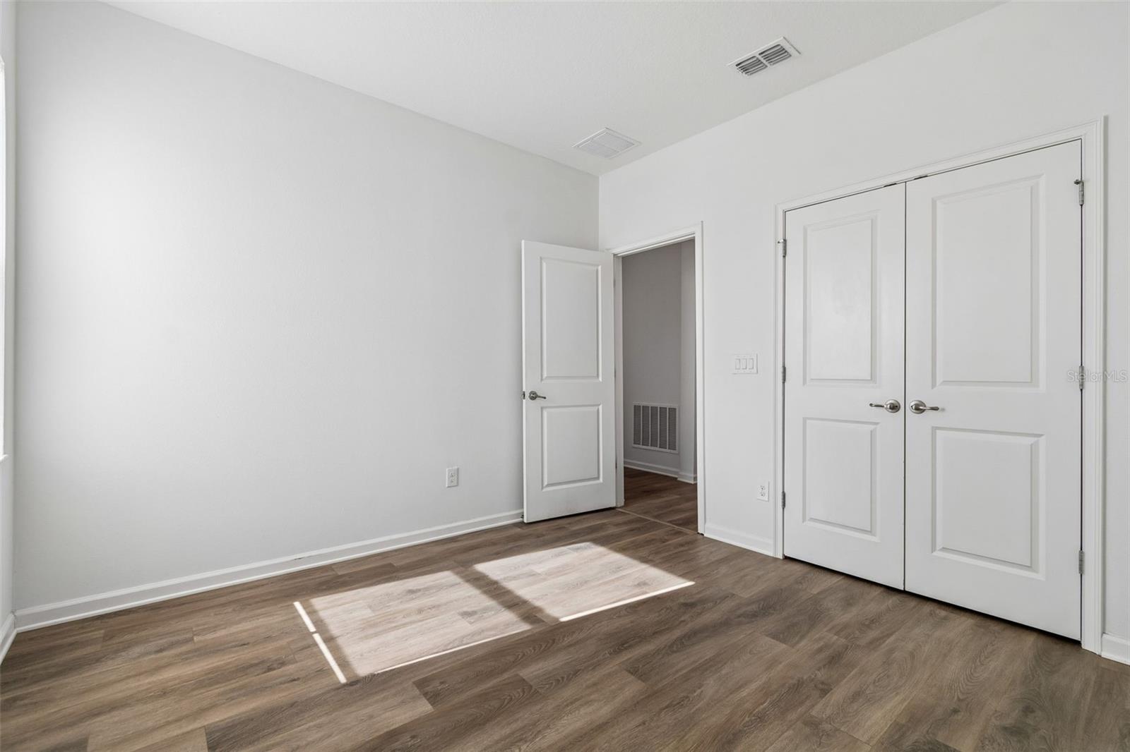 MIRABAY PARCELS 21 & 23 - Residential