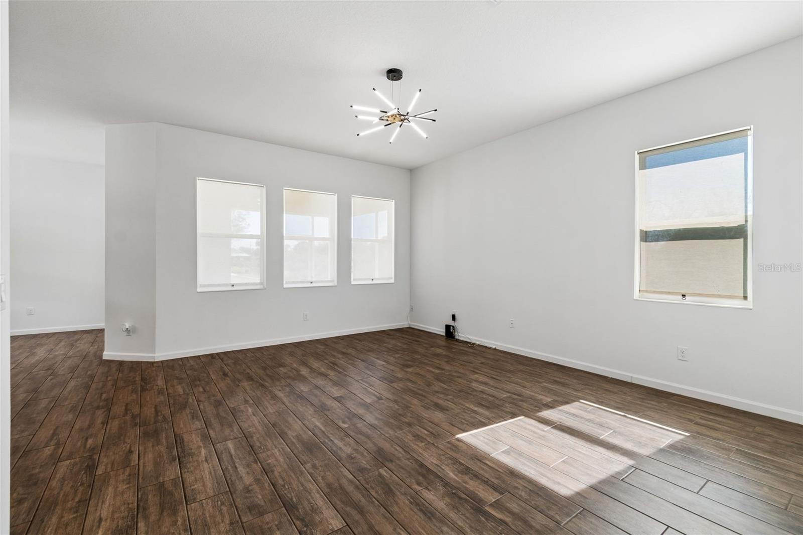 MIRABAY PARCELS 21 & 23 - Residential