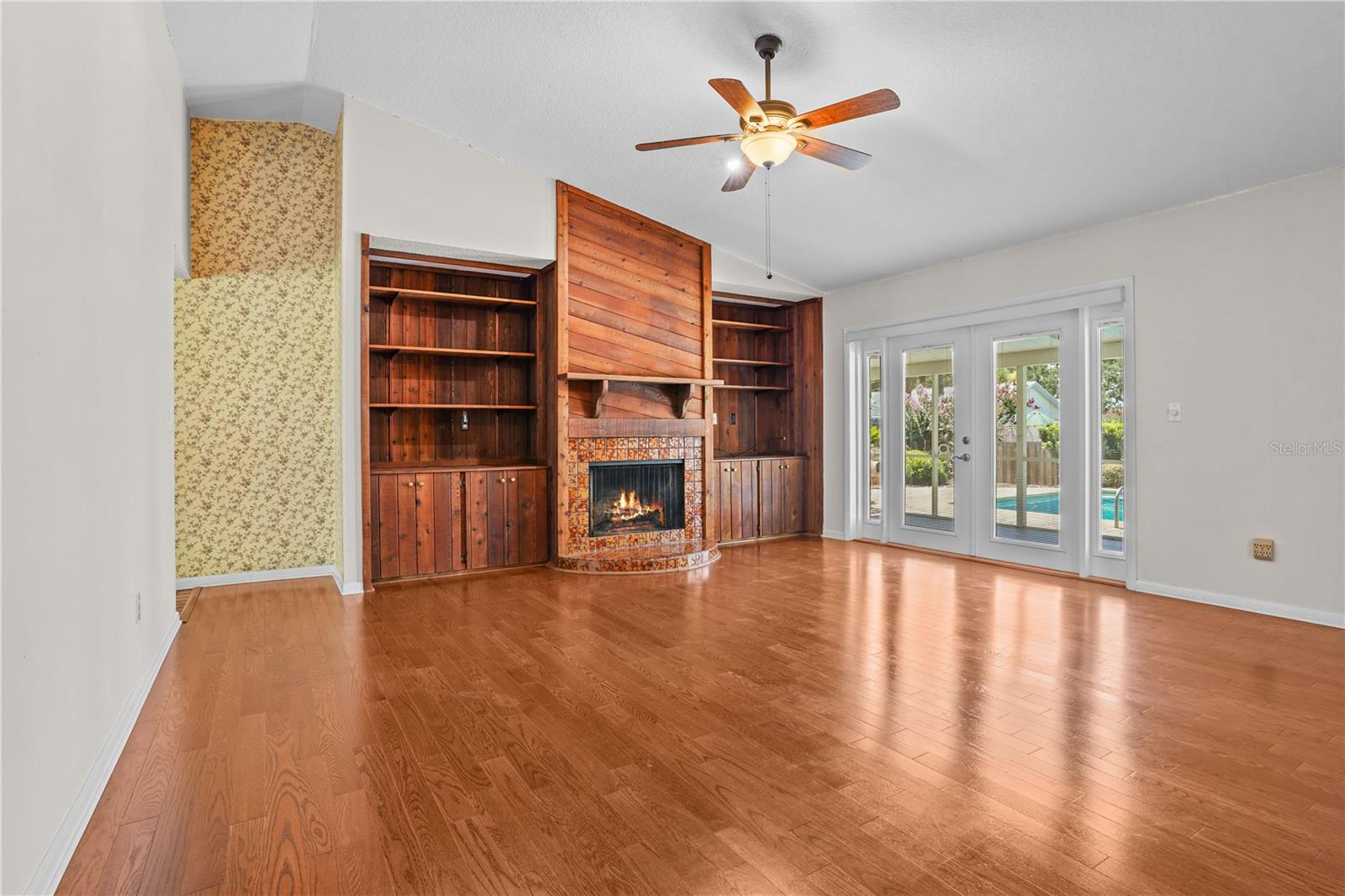 JENNIFER ESTATES - Residential