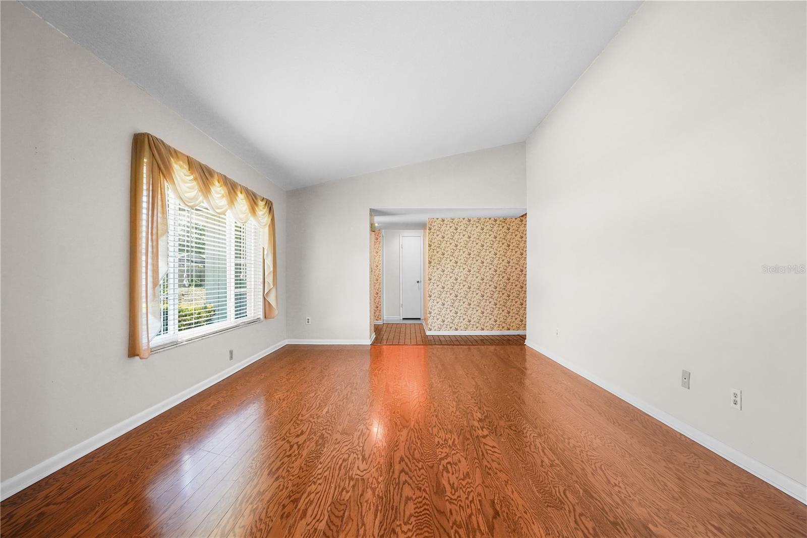 JENNIFER ESTATES - Residential