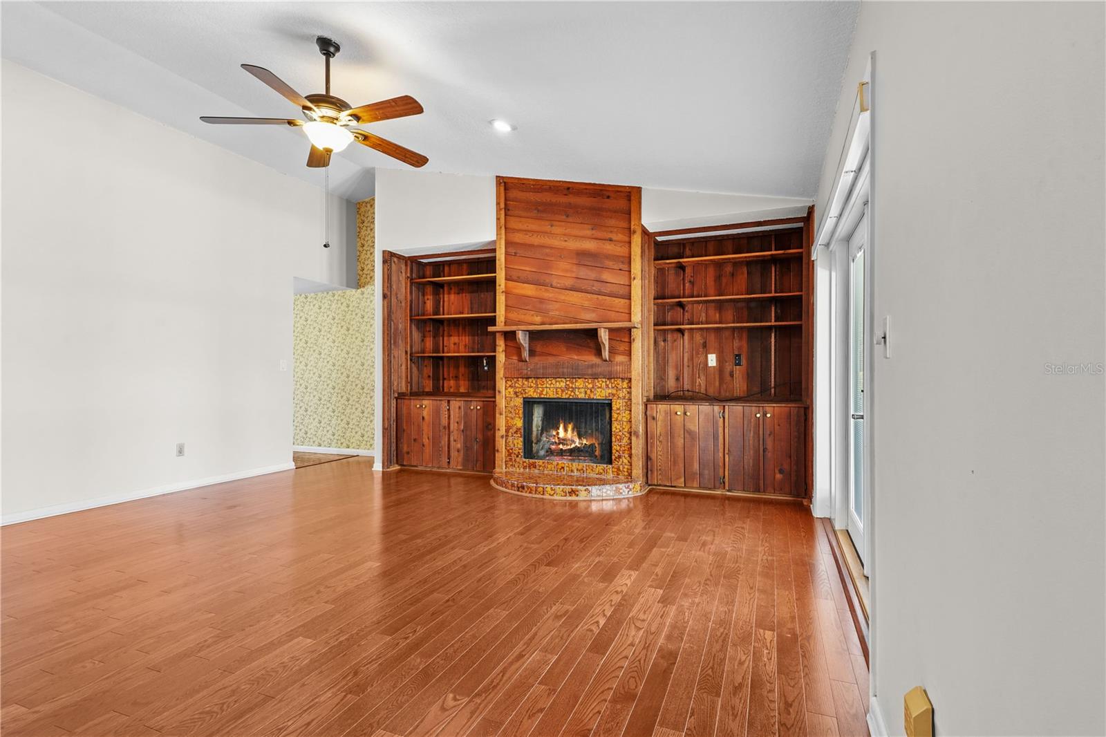 JENNIFER ESTATES - Residential