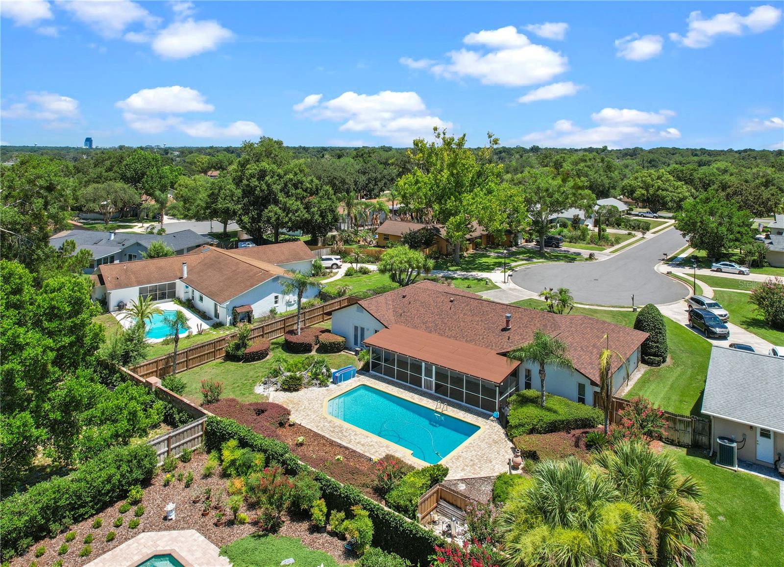 JENNIFER ESTATES - Residential