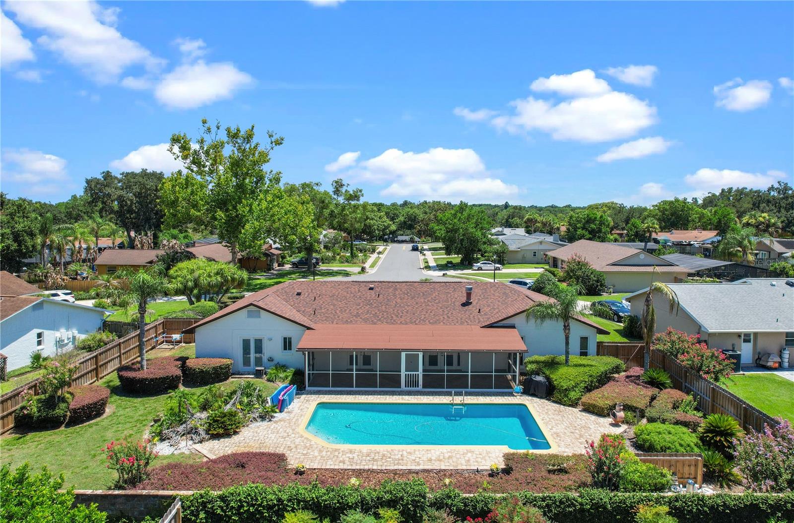 JENNIFER ESTATES - Residential