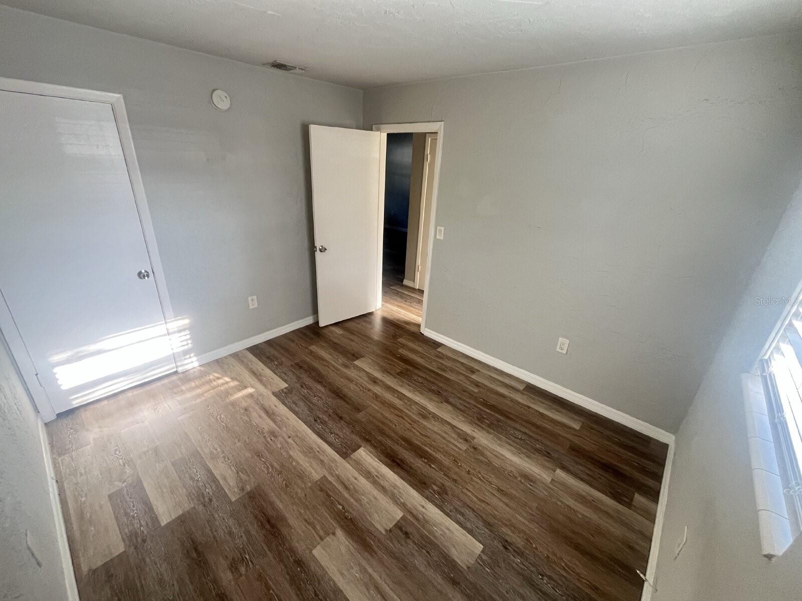 ACREAGE - Residential Lease