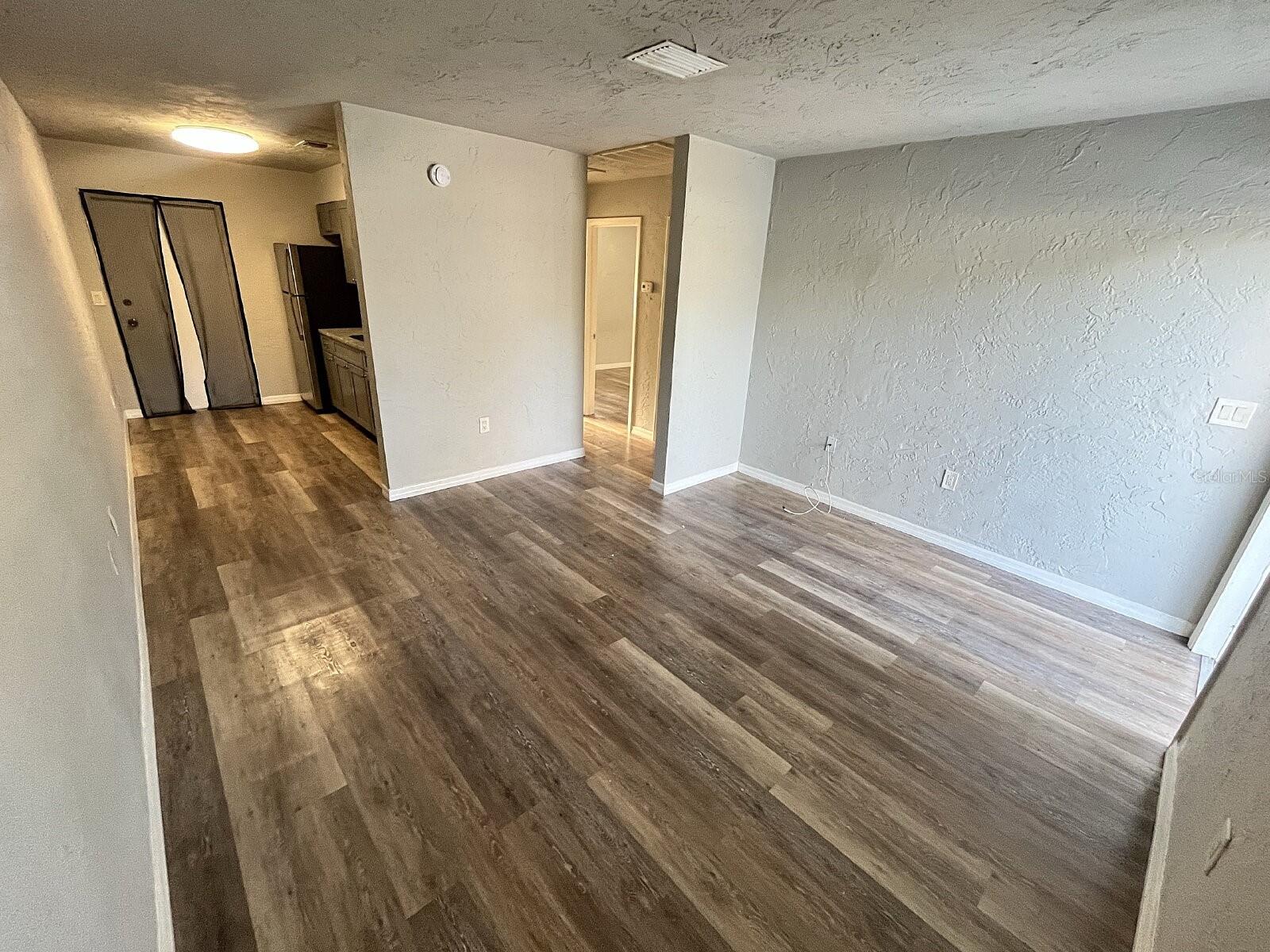 ACREAGE - Residential Lease