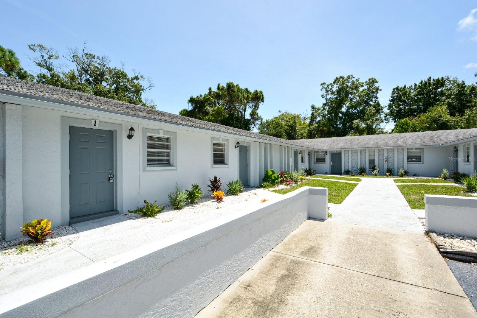 ACREAGE - Residential Lease