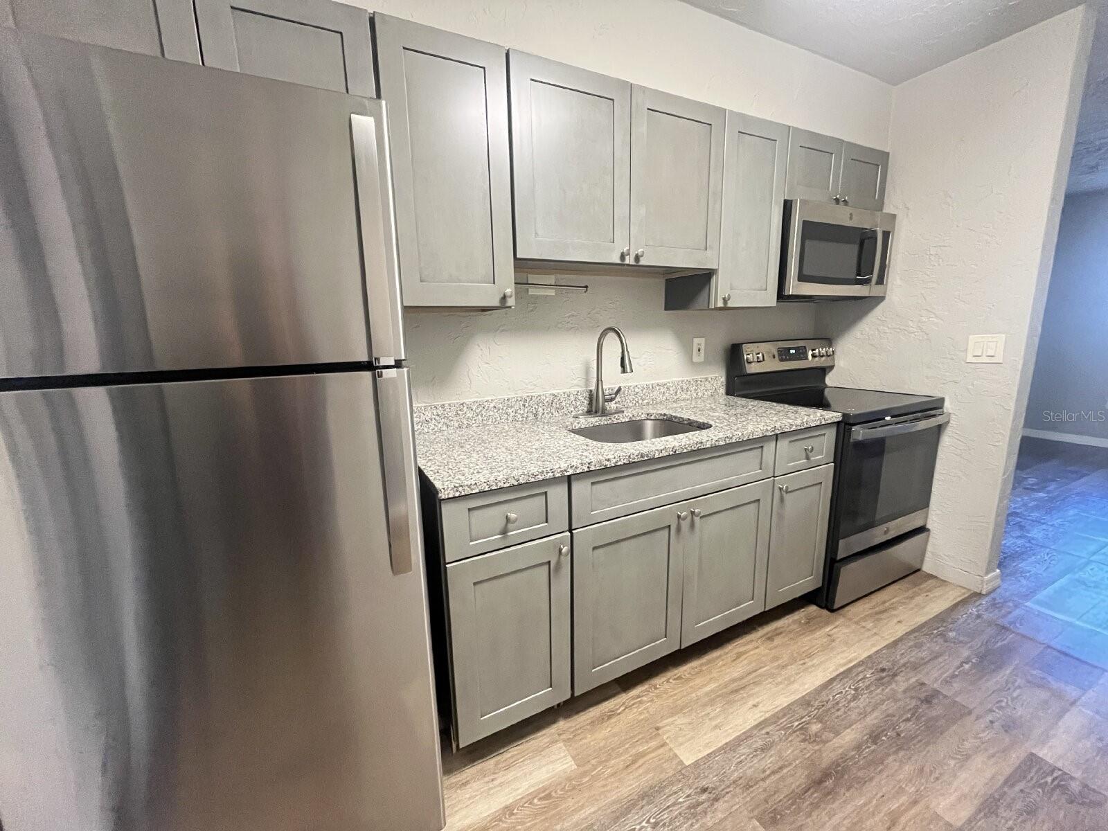ACREAGE - Residential Lease