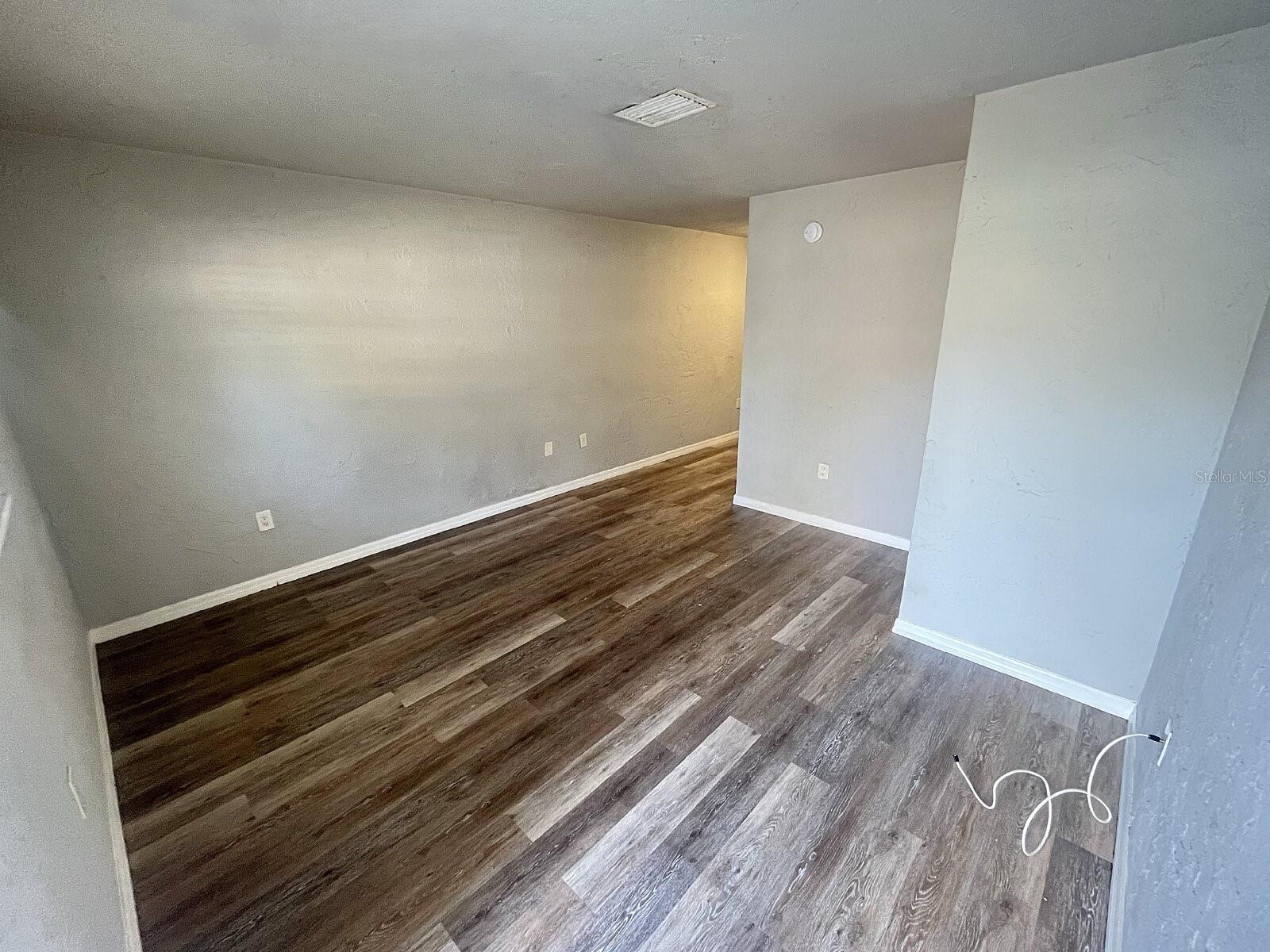 ACREAGE - Residential Lease