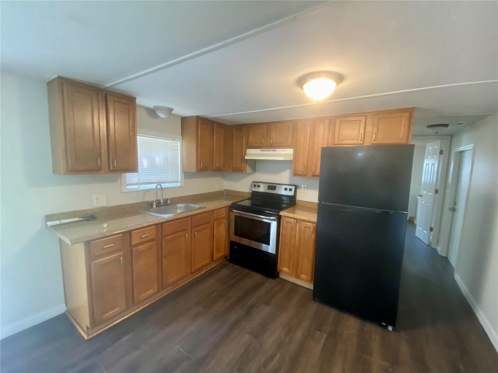 ACREAGE & UNREC - Residential Lease