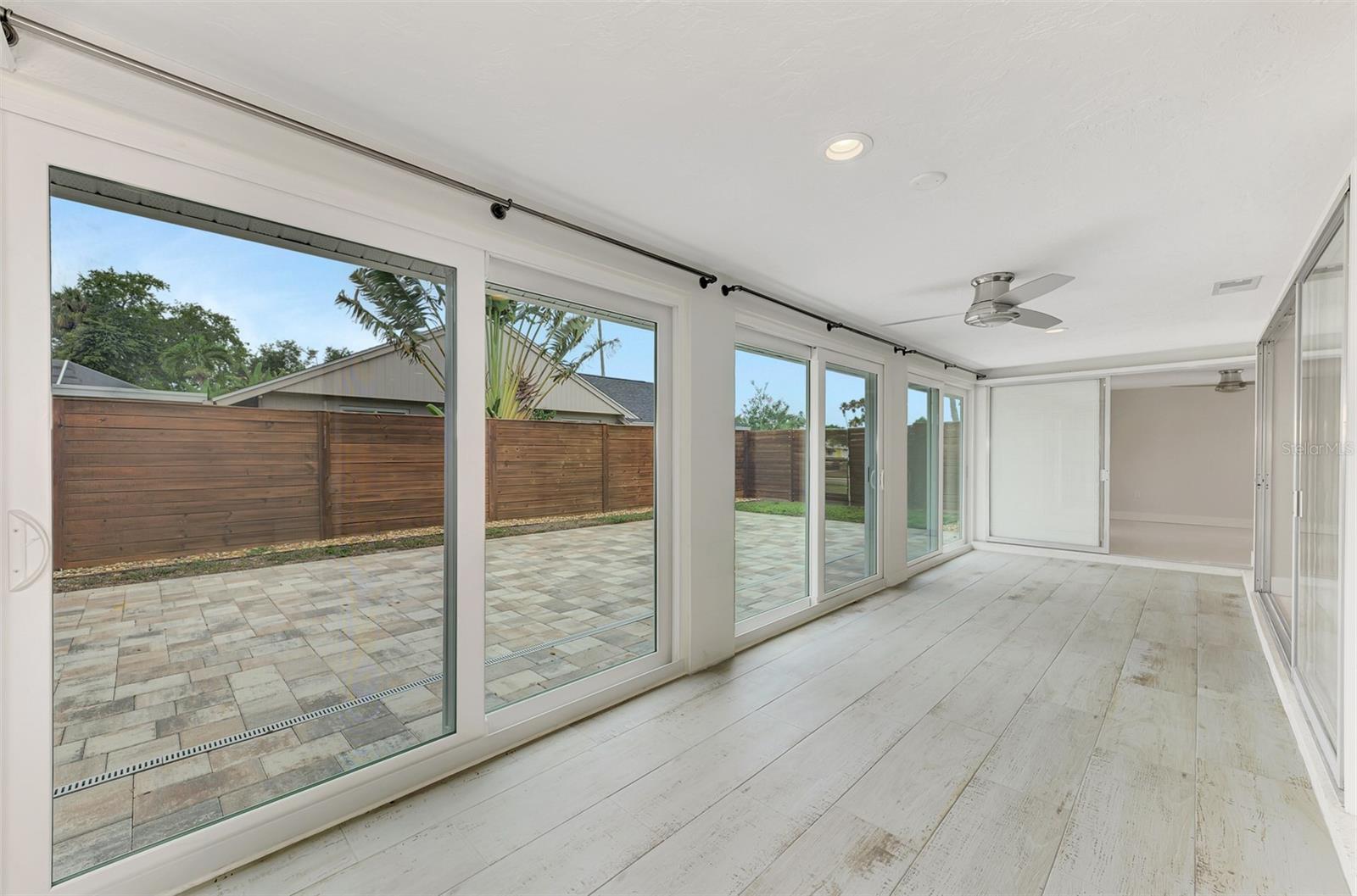 GULF GATE - Residential