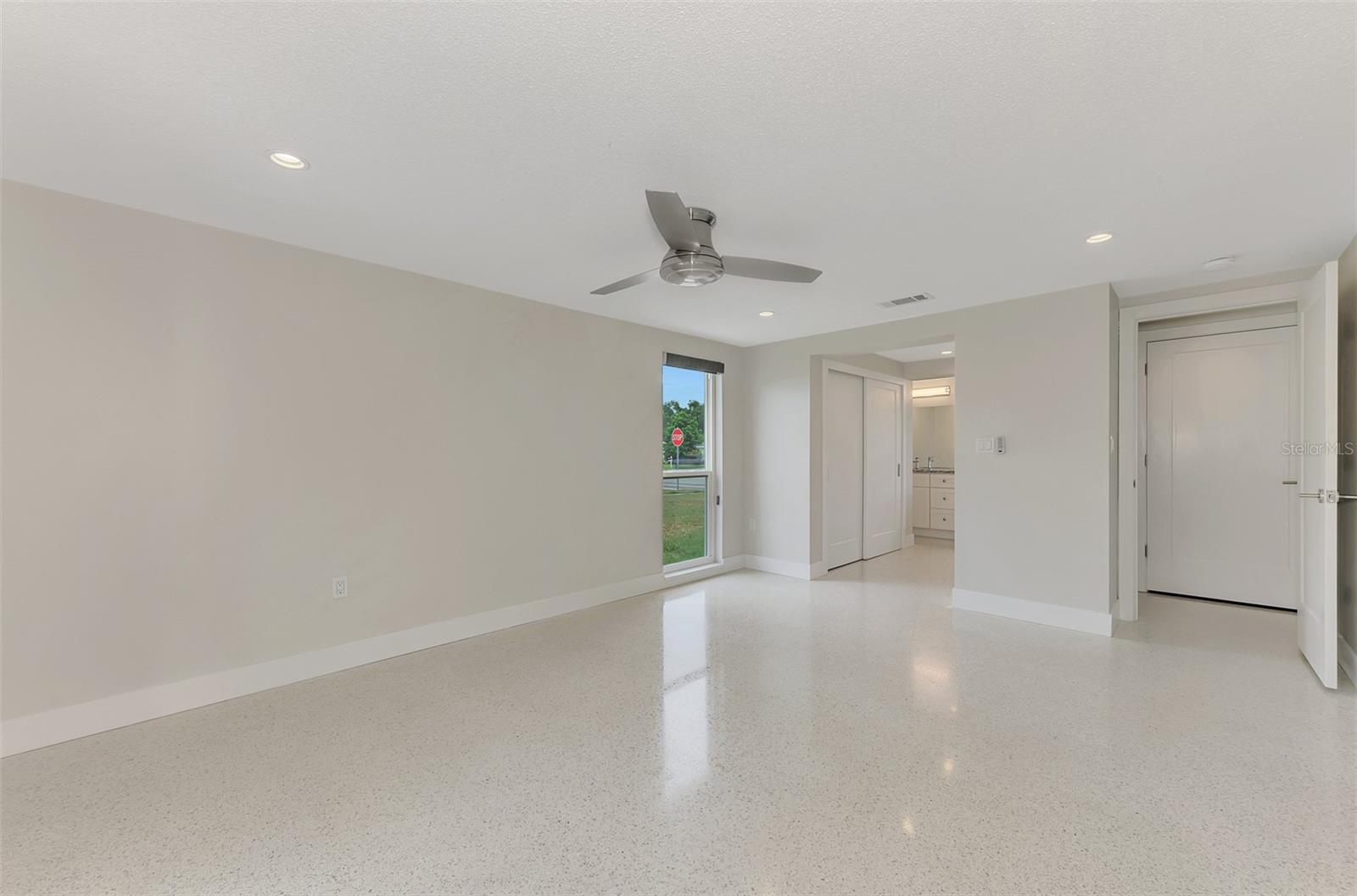 GULF GATE - Residential