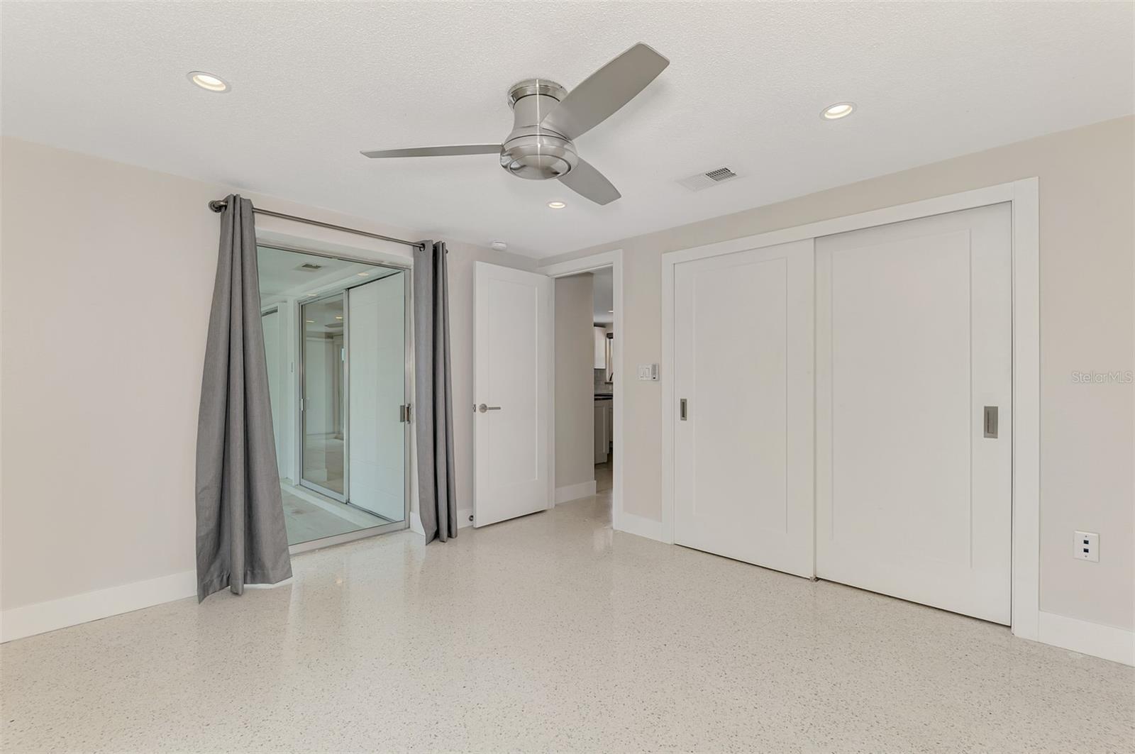 GULF GATE - Residential