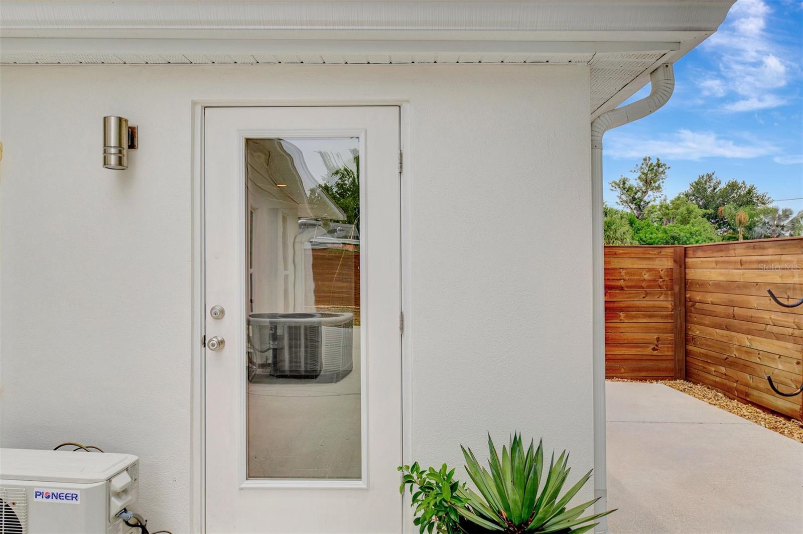GULF GATE - Residential