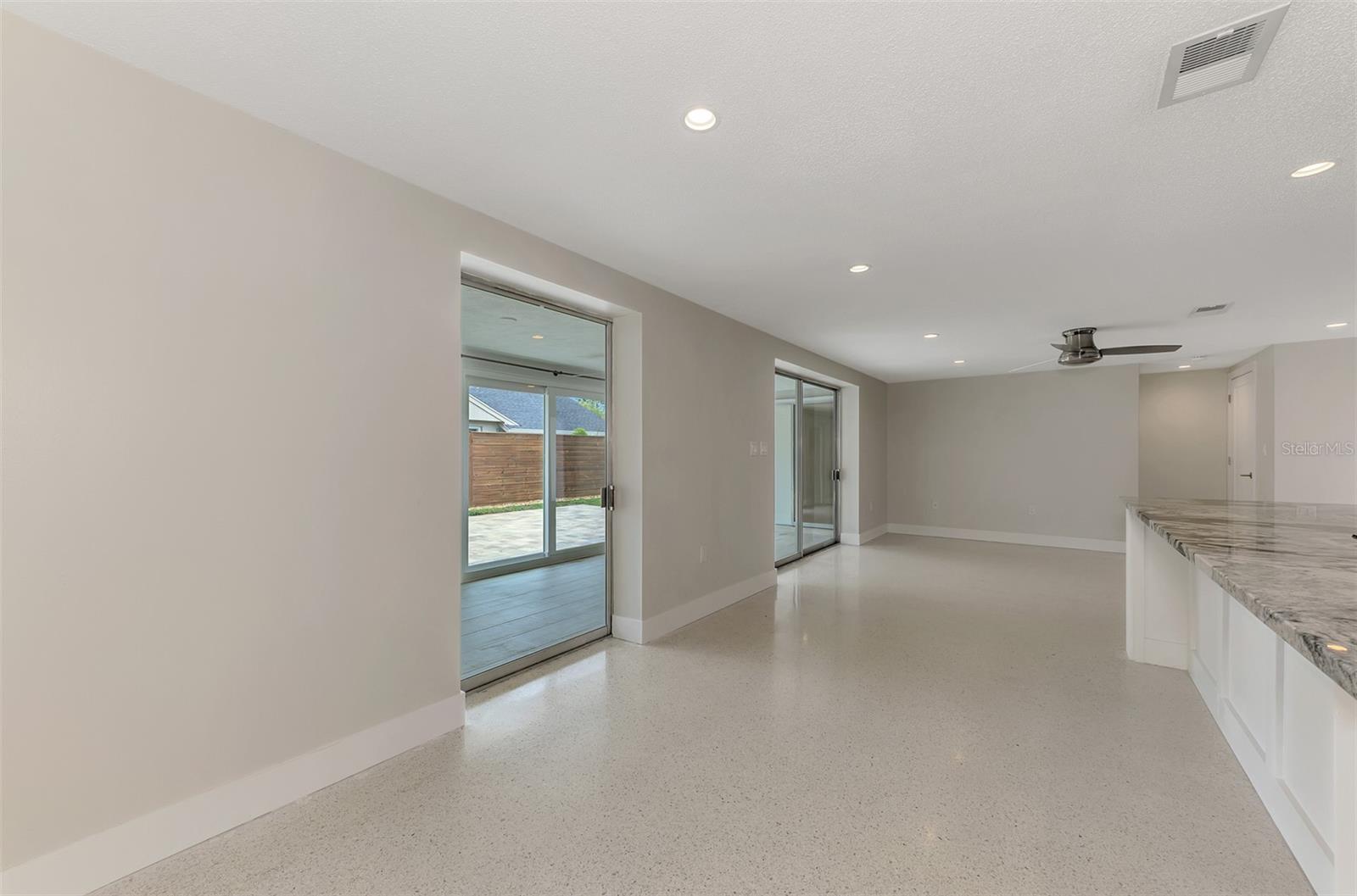 GULF GATE - Residential