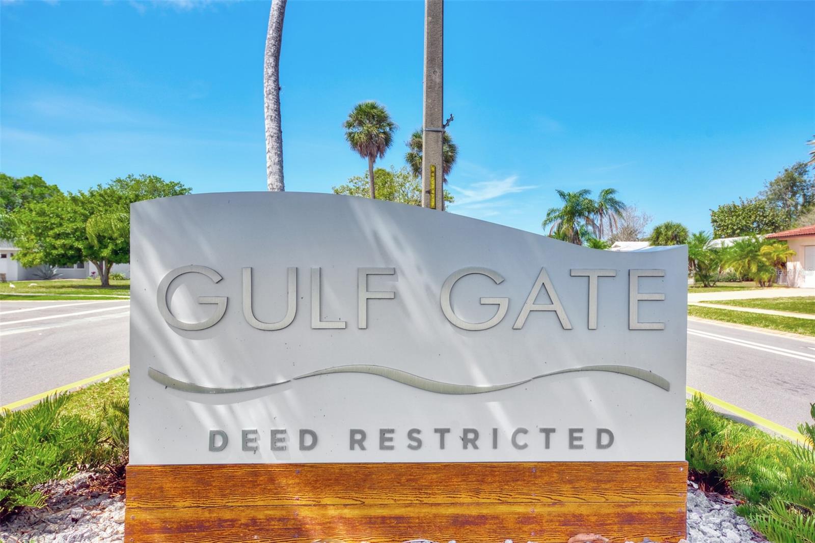 GULF GATE - Residential