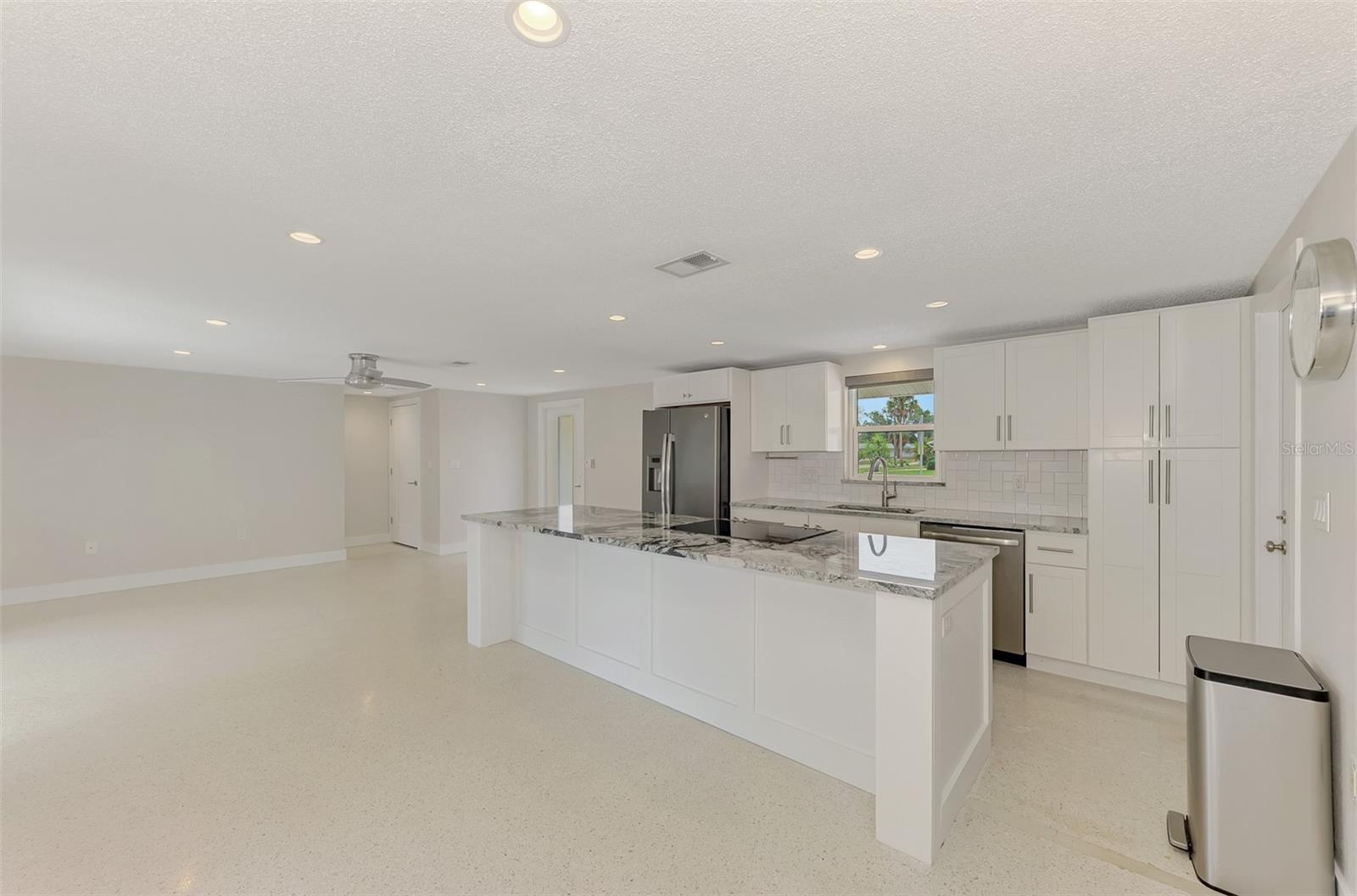 GULF GATE - Residential