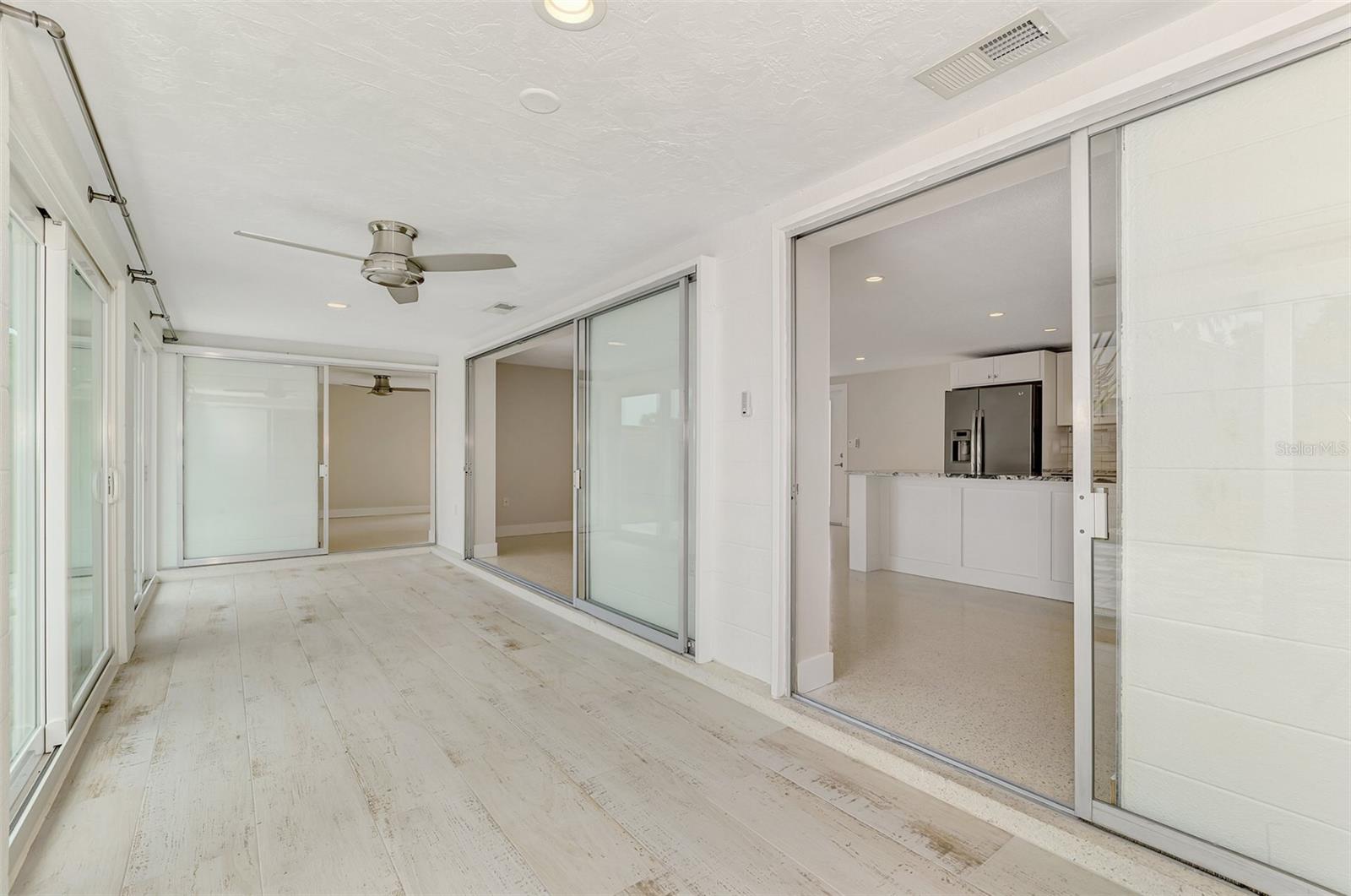GULF GATE - Residential