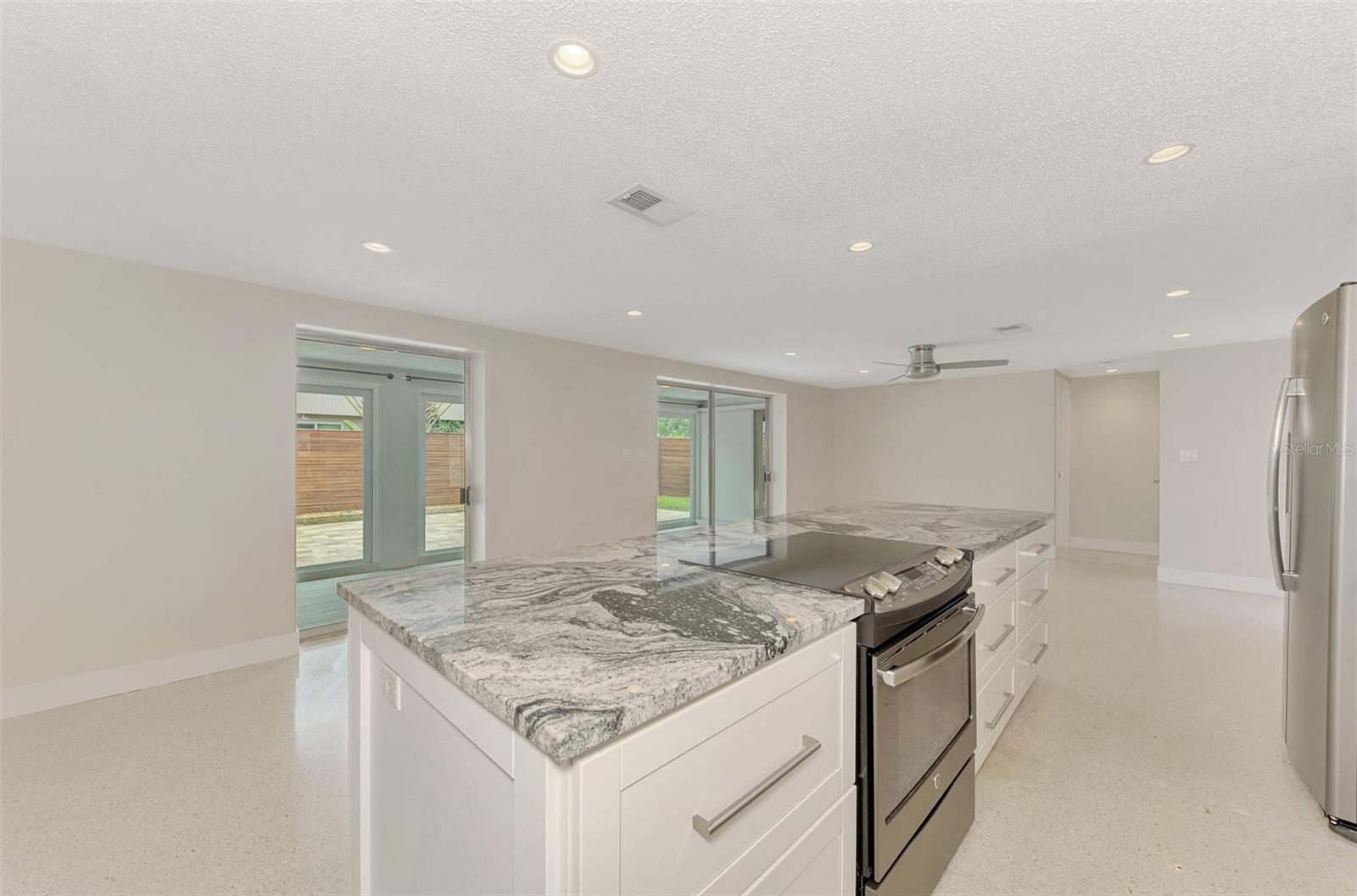 GULF GATE - Residential