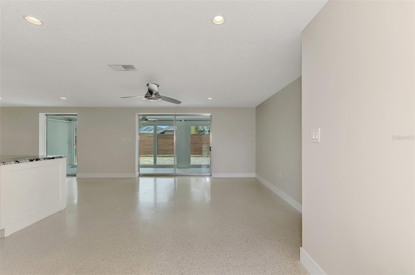 GULF GATE - Residential