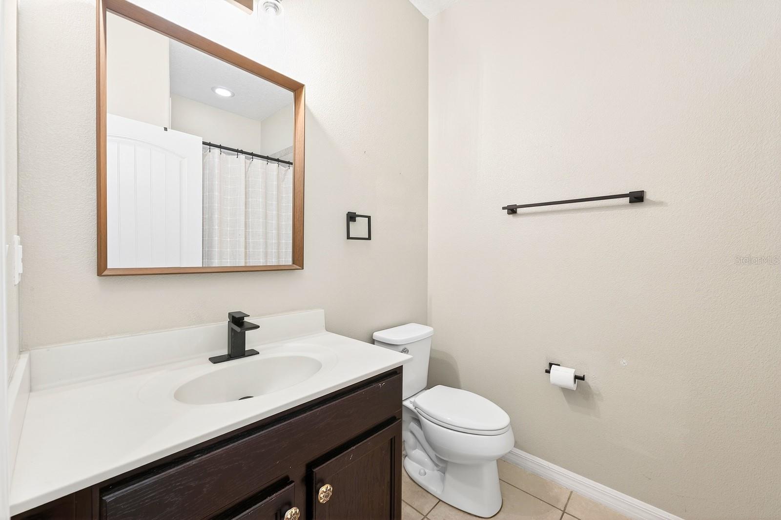 BROOKSHIRE SUB - Residential