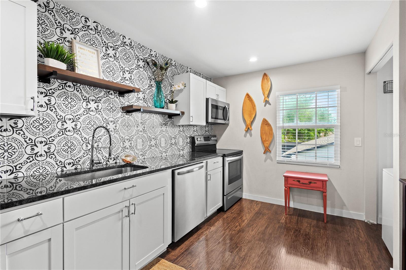 CORTEZ GARDENS FIRST SEC - Residential