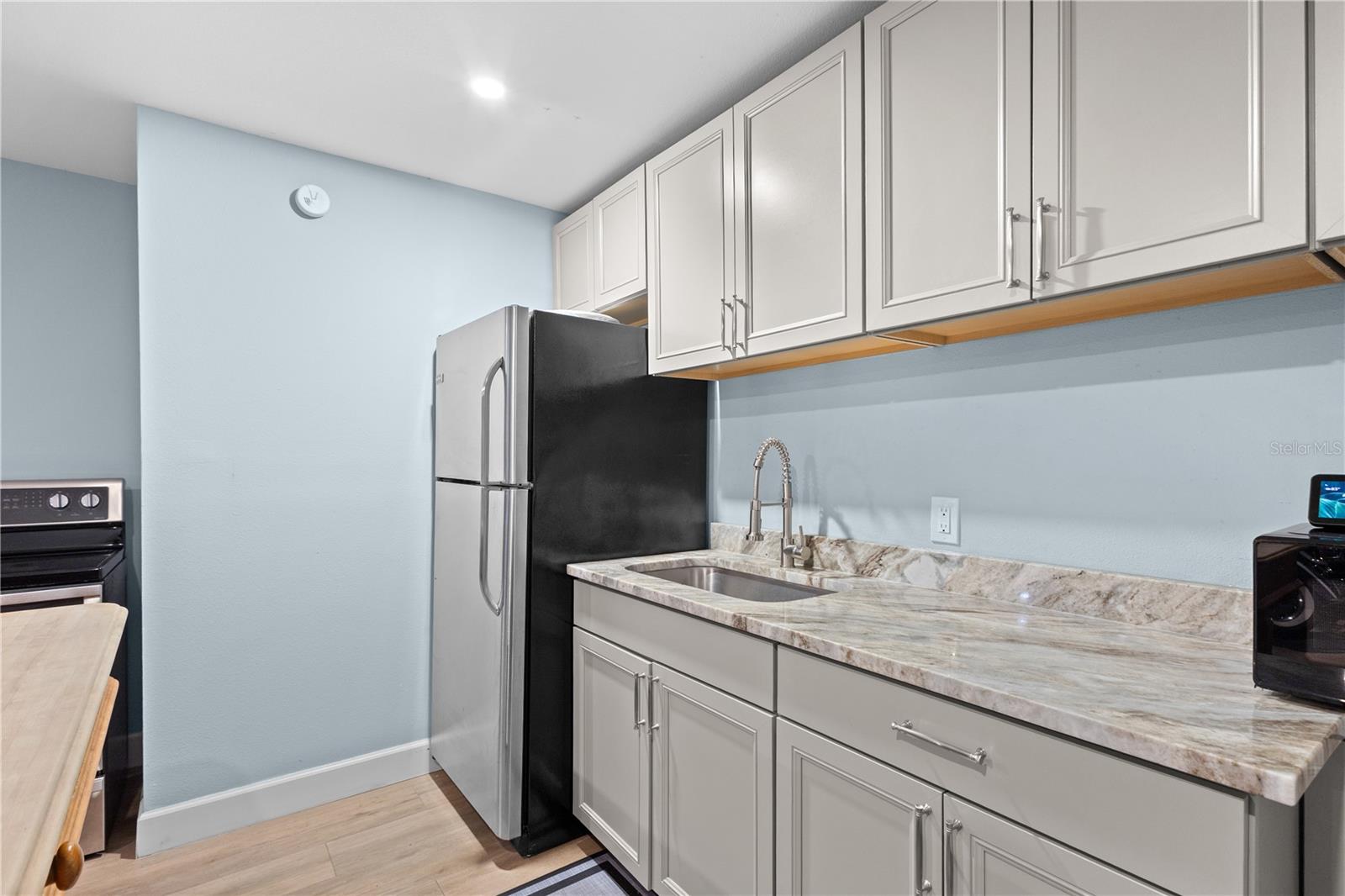 CORTEZ GARDENS FIRST SEC - Residential