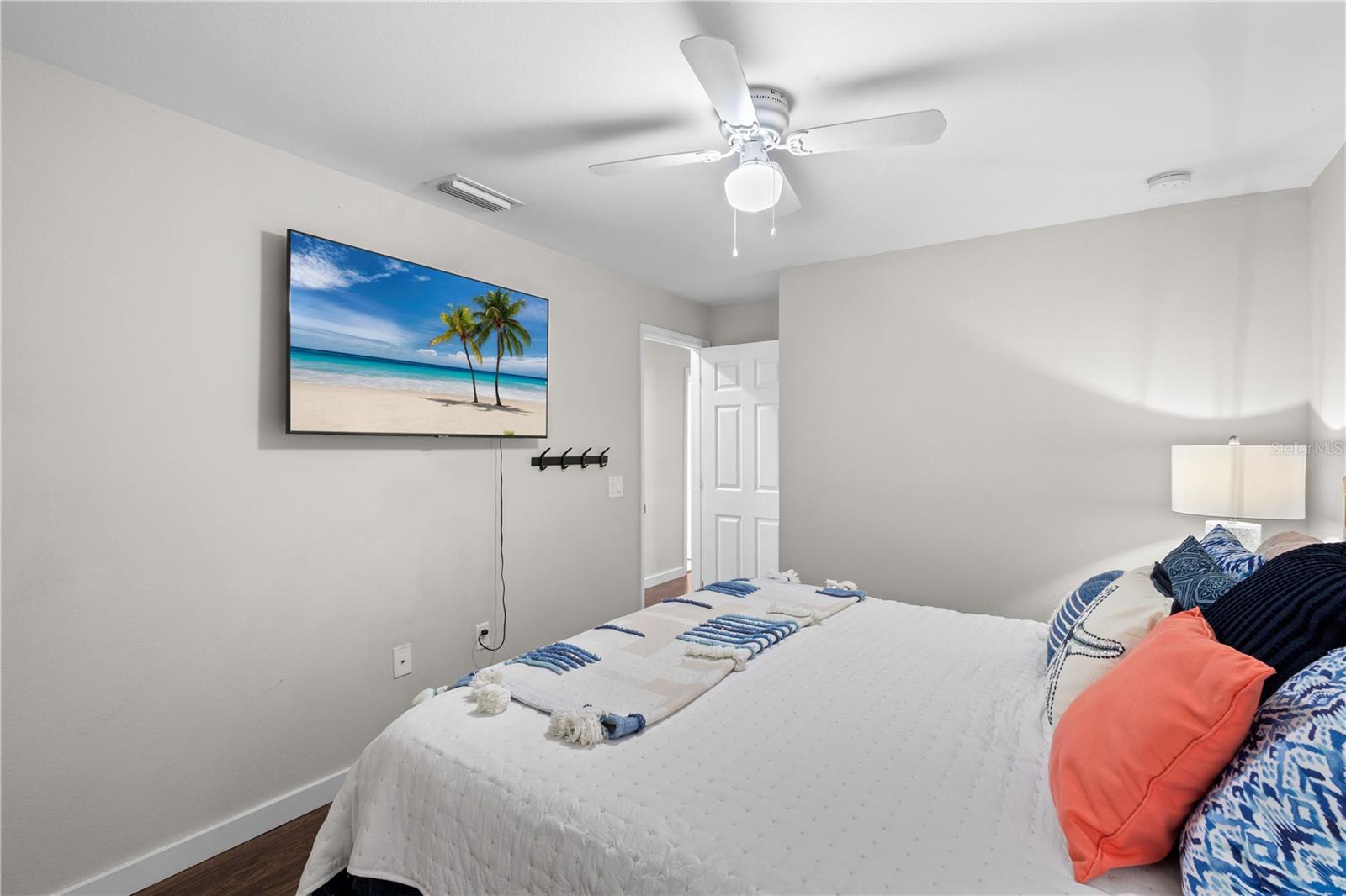 CORTEZ GARDENS FIRST SEC - Residential