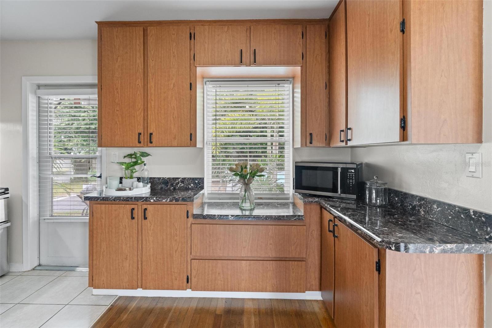 SIRMONS ESTATES - Residential