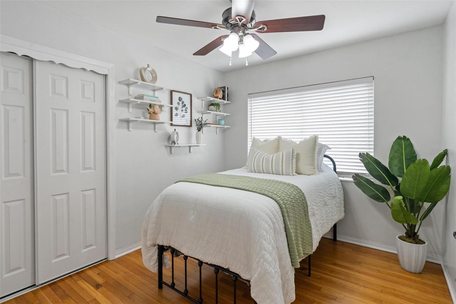 SIRMONS ESTATES - Residential