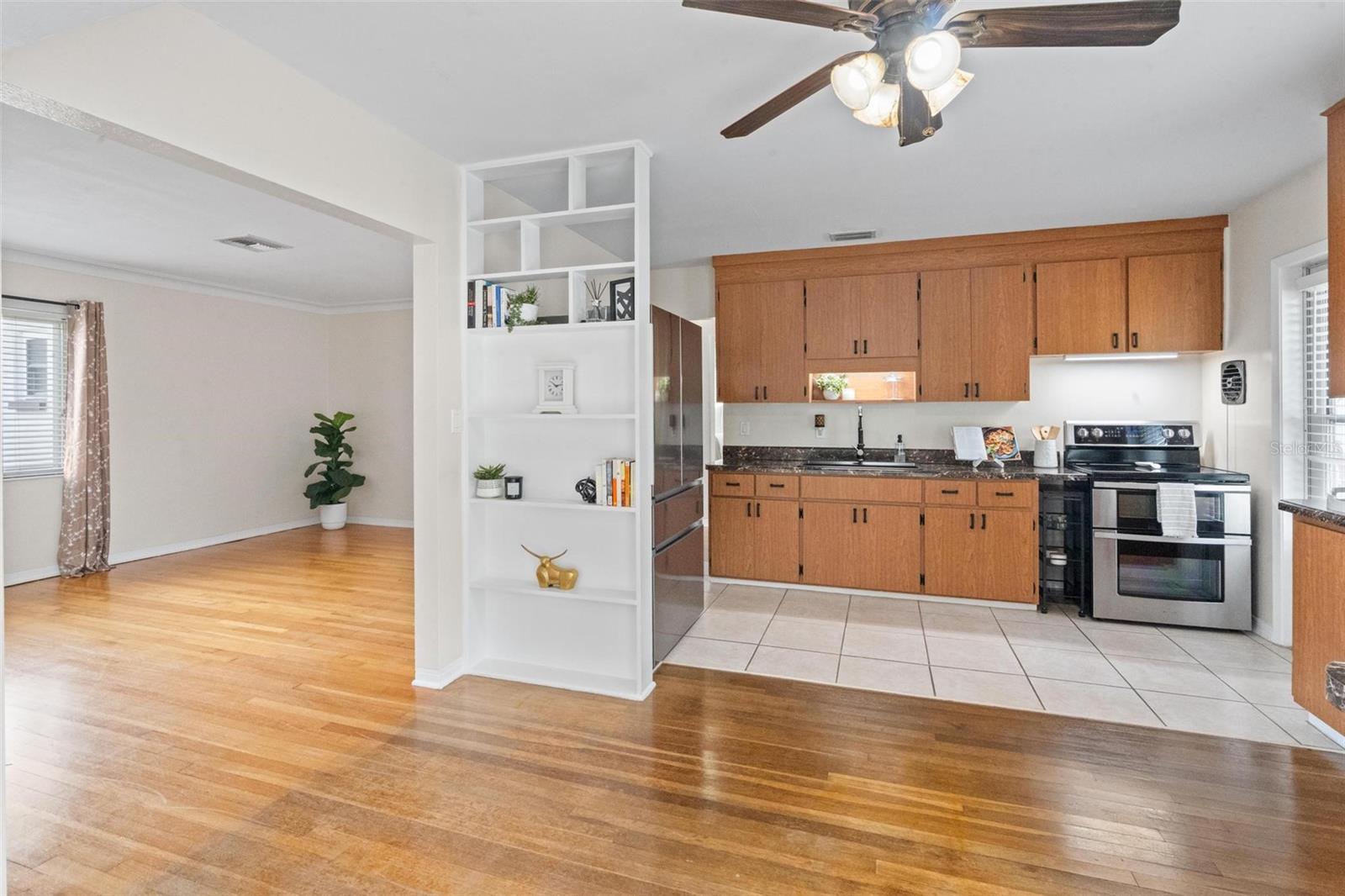 SIRMONS ESTATES - Residential